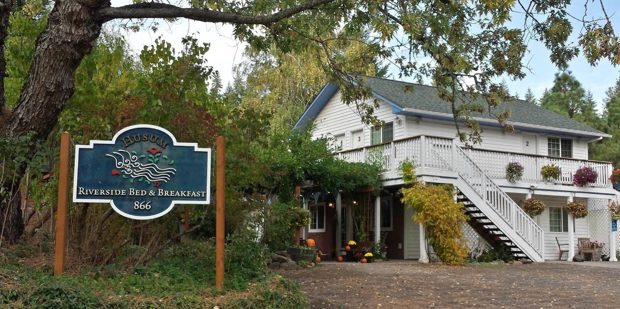Rubyjune Inn White Salmon 外观 照片